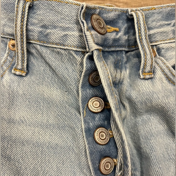 Aeropostale 90’s High Rise Cut-Off Distressed Jean Shorts Size 00 - Picture 5 of 8